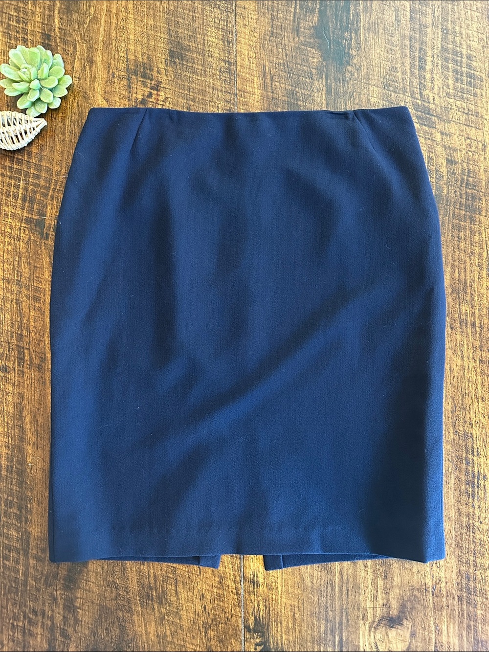 Lafayette 148 | Navy Blue Pure Virgin Wool Crepe Skirt, Size 18